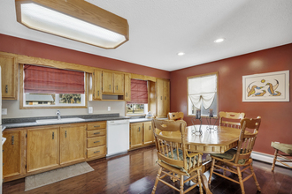 Additional image 5 of 2229 20 Avenue