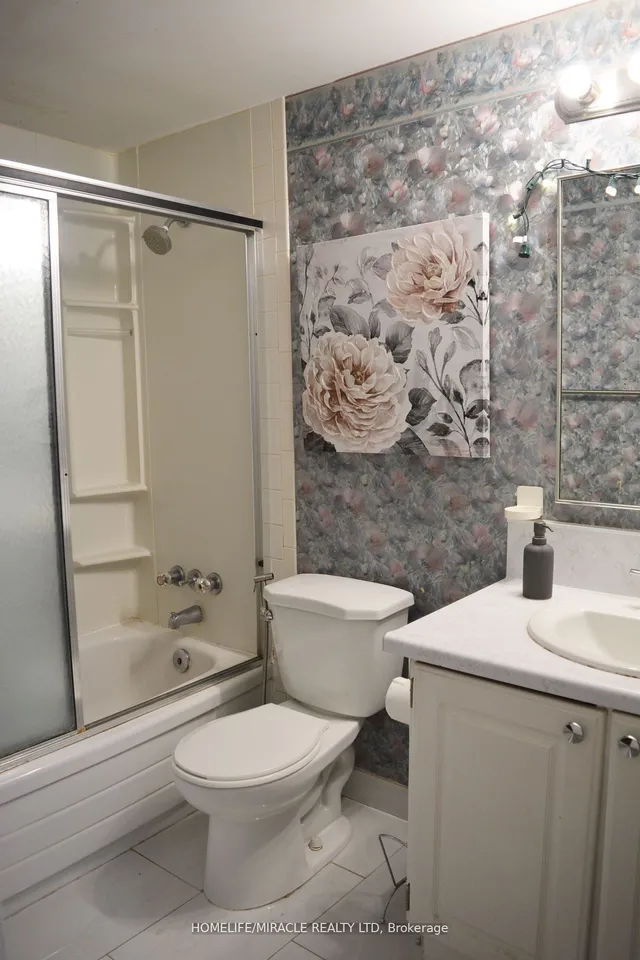 Additional image 2 of 25 Kensington Rd Unit 409