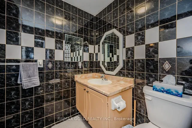 Additional image 22 of 345 Meadows Blvd Unit 41