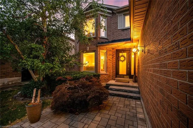 Additional image 8 of 1438 Winterbourne Dr