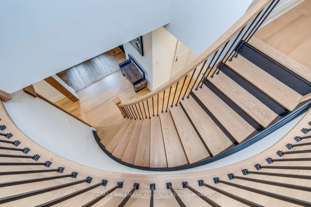 Additional image 18 of 138 Cavendish Crt