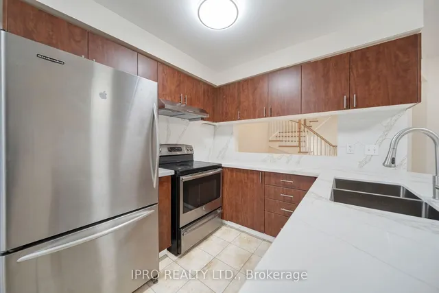 Additional image 16 of 1204 Prestonwood Cres