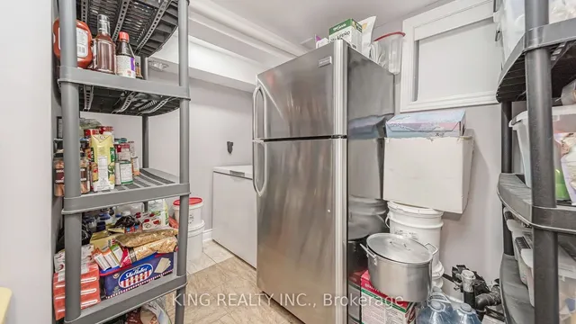 Additional image 33 of 3686 Darla Dr