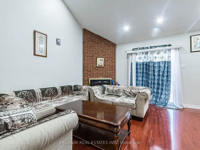 Additional image 6 of 60 Banting Cres