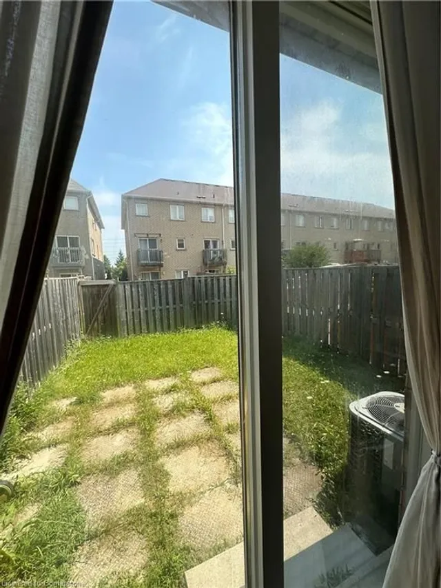 Additional image 19 of 558 Candlestick Cir