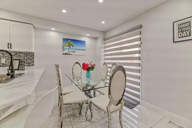 Additional image 9 of 24 Earth Star Tr