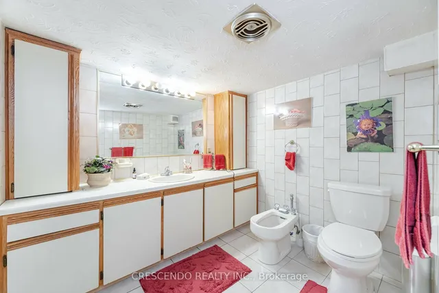 Additional image 17 of 3659 Holden Cres