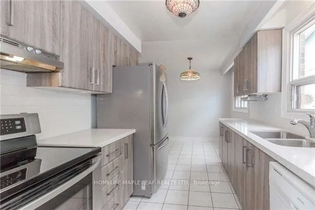 Additional image 5 of 36 Carter Dr