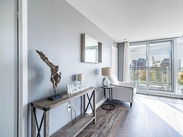 Additional image 14 of 10 Capreol Crt Unit 305