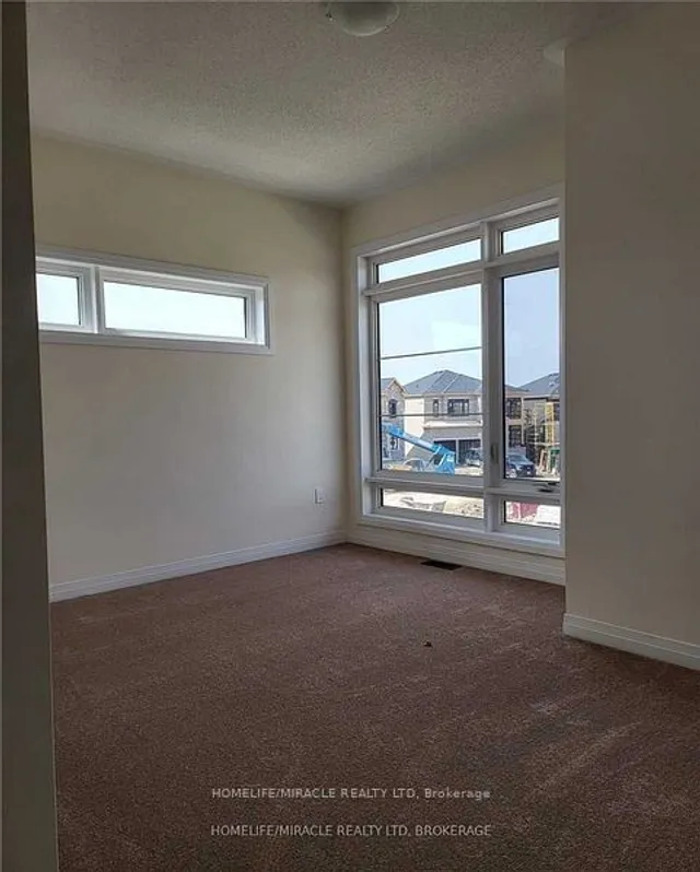 Additional image 18 of 21 Moorcroft Pl