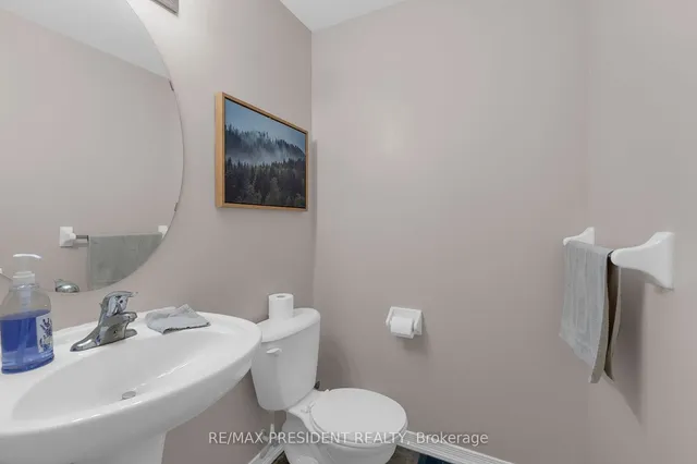 Additional image 8 of 103 Cedar Lake Cres