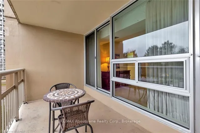 Additional image 23 of 1359 WHITE OAKS Blvd Unit 202