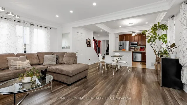 Additional image 10 of 10 highland Tr