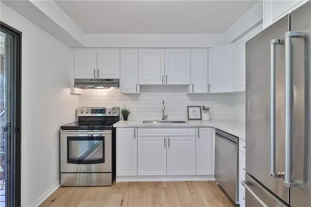 Additional image 16 of 44 KILLARNEY Crt