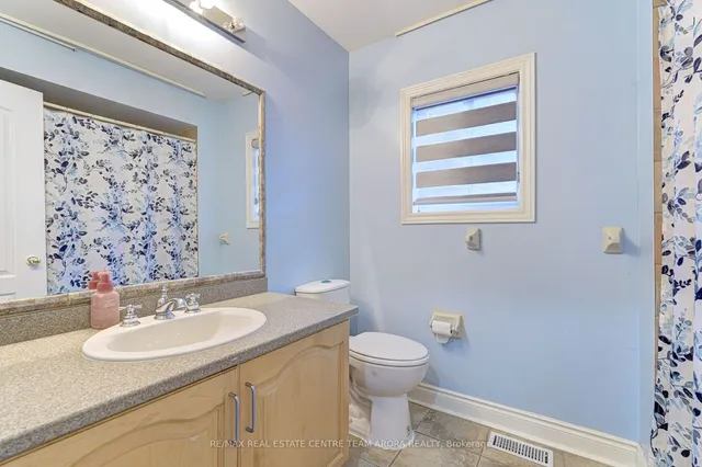 Additional image 26 of 14 River Rock Cres