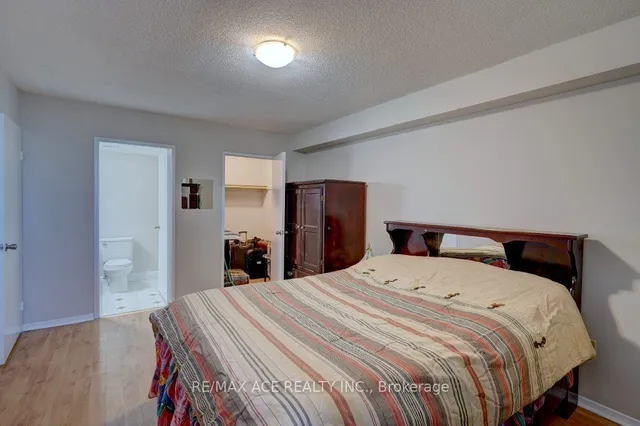 Additional image 21 of 3 Lisa St Unit 1401