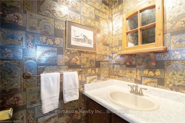 Additional image 19 of 1250 MARLBOROUGH Crt Unit 48