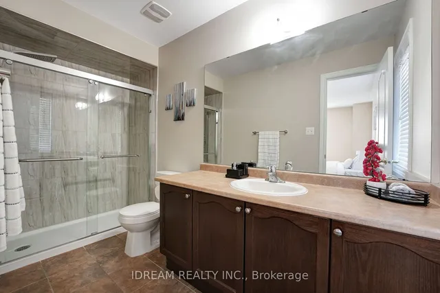 Additional image 27 of 61 Arizona Dr