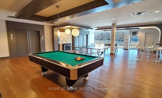 Additional image 31 of 50 Absolute Ave Unit 2405