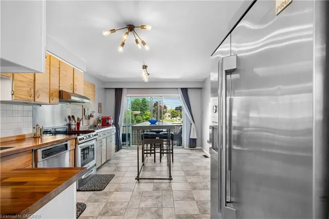 Additional image 8 of 19 Terryellen Cres