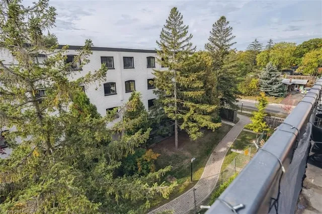 Additional image 27 of 1066 Falgarwood Dr Unit 161