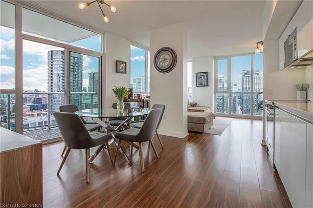 Additional image 10 of 75 Queens Wharf St Unit 3901