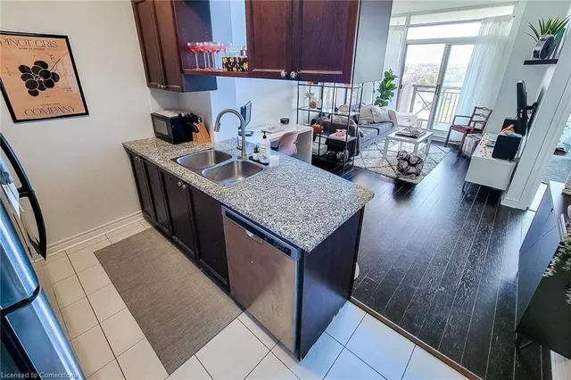 Additional image 23 of 2325 Central Park Dr