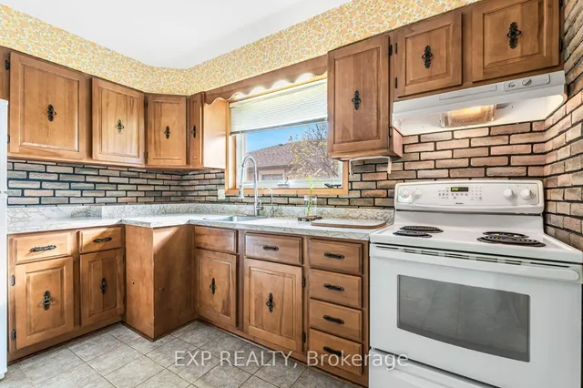 Additional image 11 of 54 Swanhurst Blvd