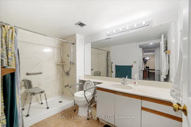 Additional image 16 of 4235 Sherwoodtowne Blvd Unit 702