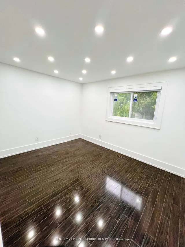 Additional image 30 of 7247 Sigsbee Dr