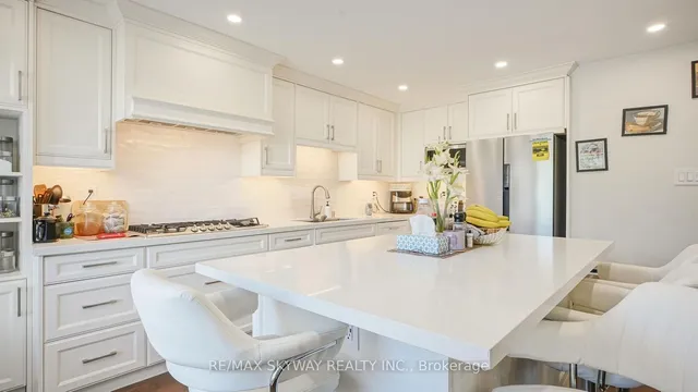 Additional image 14 of 17 Nantucket Cres