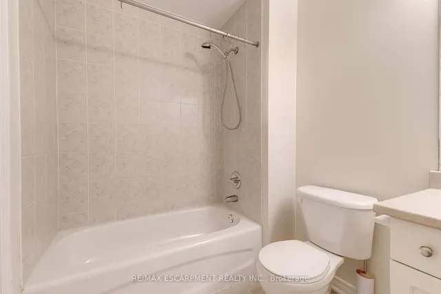 Additional image 26 of 682 Summers Common