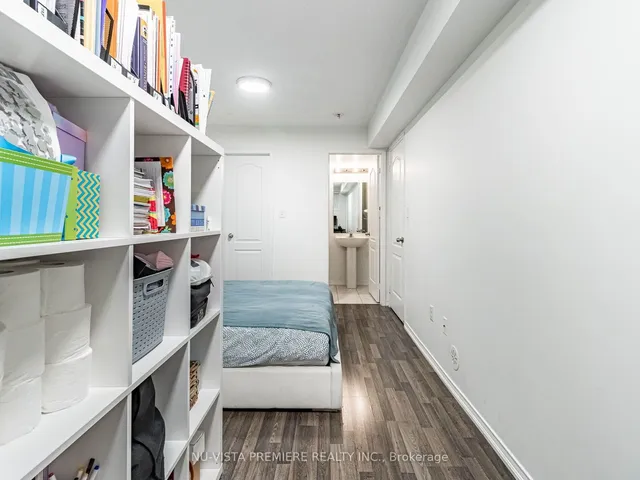 Additional image 32 of 2488 Post Rd Unit 22