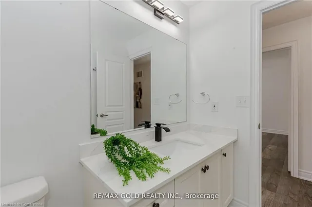 Additional image 6 of 3485 Fourth Line