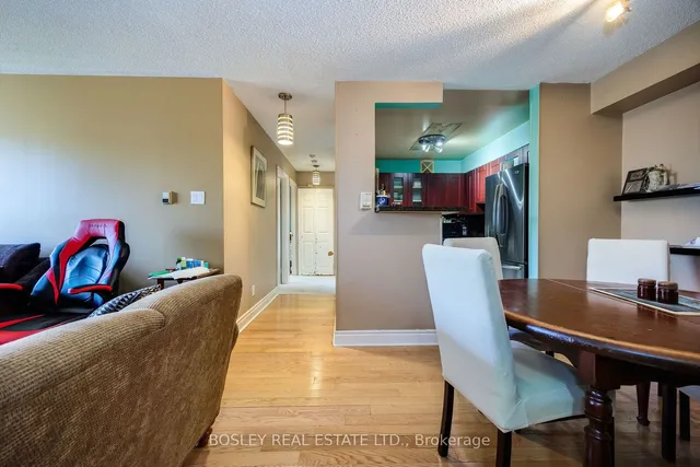 Additional image 9 of 95 Trailwood Dr Unit 812