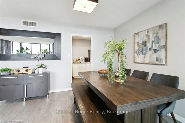 Additional image 18 of 1333 BLOOR St Unit 901