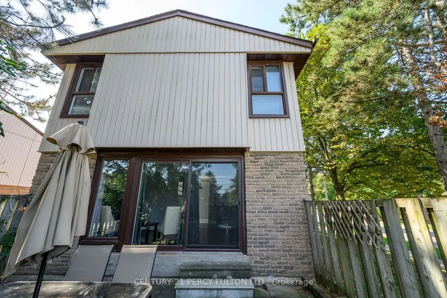 Additional image 4 of 59 Kenninghall Blvd Unit 2