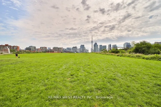 Additional image 27 of 50 Ordnance St Unit 2903