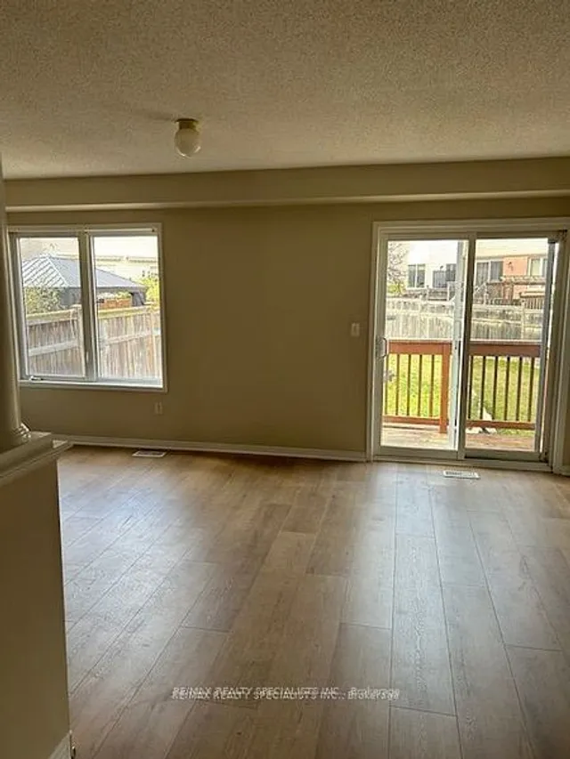 Additional image 5 of 4867 Verdi St