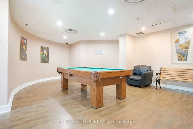 Additional image 37 of 35 Trailwood Dr Unit 513