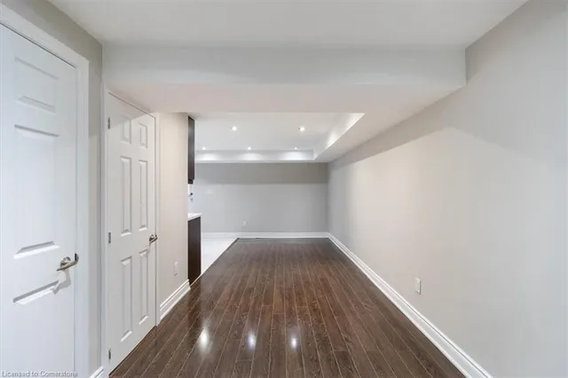 Additional image 32 of 904 Oasis Dr