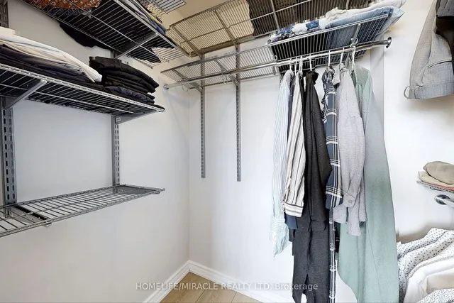 Additional image 23 of 9 George St Unit 1710