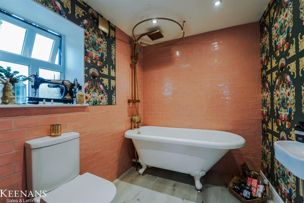 Additional image 10 of Lower Rosegrove Lane, Burnley