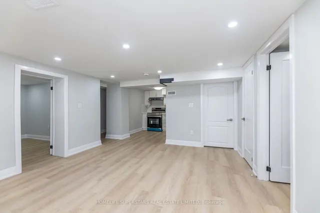 Additional image 25 of 59 Hollyhedge Dr