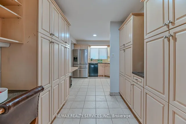 Additional image 27 of 1330 Mississauga Valley Blvd Unit 64