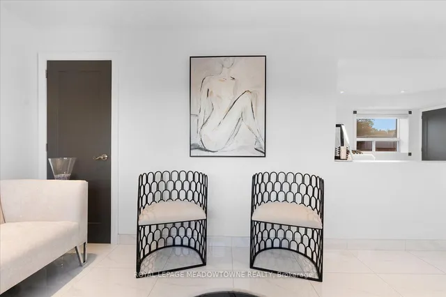 Additional image 6 of 15 Centre St