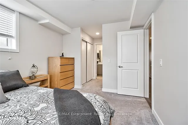 Additional image 13 of 3058 SIXTH Line Unit 101