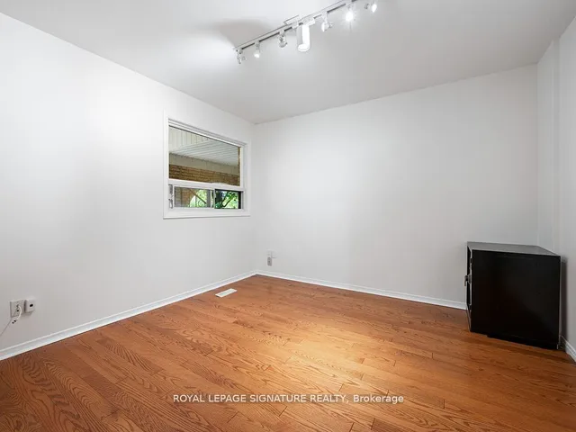 Additional image 16 of 165 Cavendish Crt