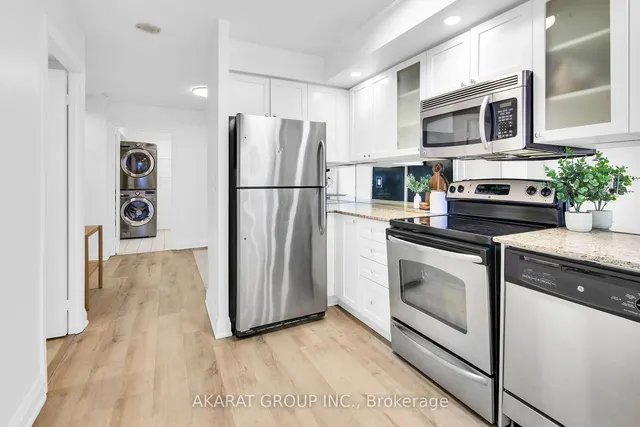 Additional image 10 of 761 Bay St Unit 3004