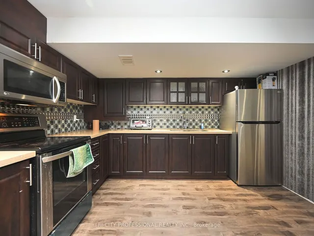 Additional image 35 of 112 Stoneylake Ave